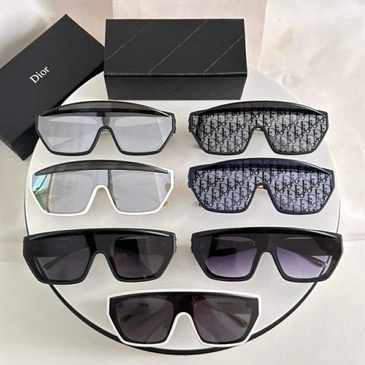Picture of Dior Sunglasses _SKUfw77817380fw